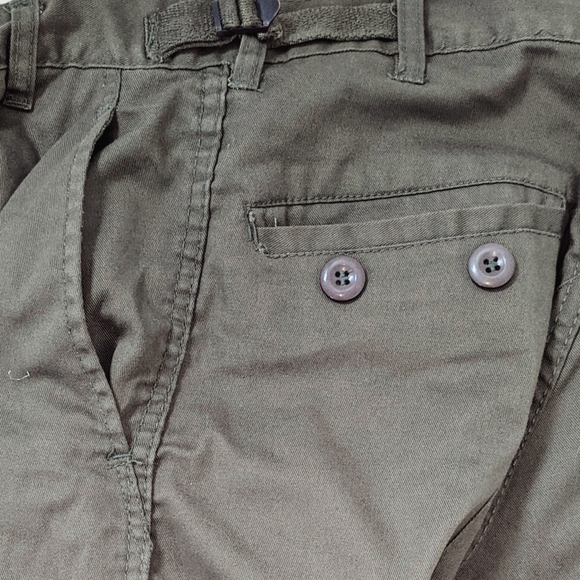 genuine Canadian Army cargo pants - Picture 4 of 4